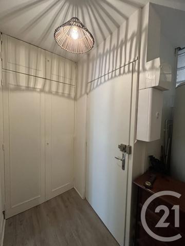 Appartement F2 à vendre  2 pièces - 43,97 m 2   CAUTERETS  - 65
