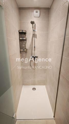 Appartement à FREJUS, 83600 - 2 pièces 49m²