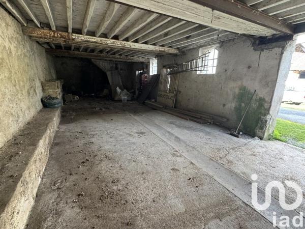 Grange 2 pièces de 260 m² à Villeneuve-la-Guyard (89340)