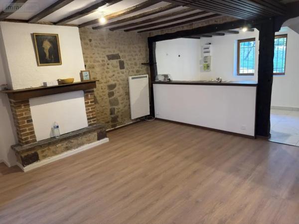 Location - Maison Beaumont-sur-Sarthe 72170 5 pièces 106 m 2
