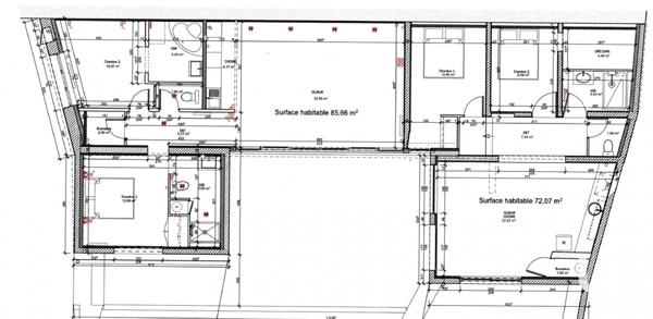 Maison traditionnelle 8 pièces de 158 m² à Chasseneuil-du-Poitou (86360)