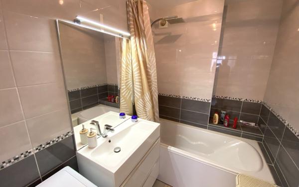 Appartement à vendre    3 pièces • 73,29 m2 Reims