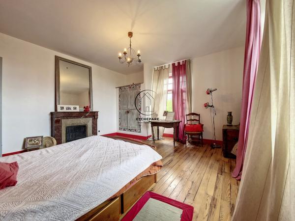 Mauléon-Licharre (64130) Maison basque