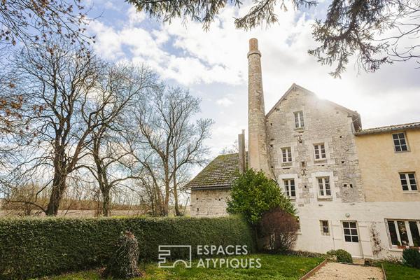 Ancien moulin aux maisons de charme et ses dépendances