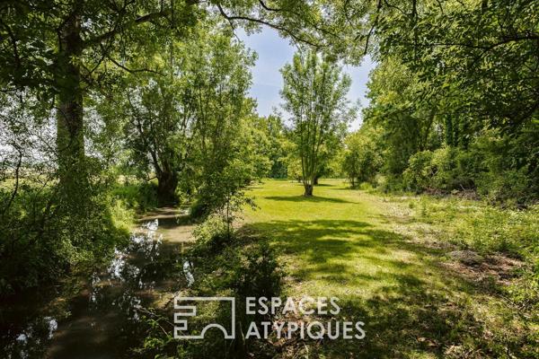 Ancien moulin aux maisons de charme et ses dépendances