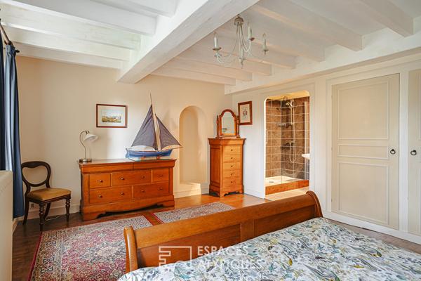 Ancien moulin aux maisons de charme et ses dépendances