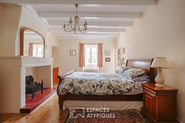 Ancien moulin aux maisons de charme et ses dépendances