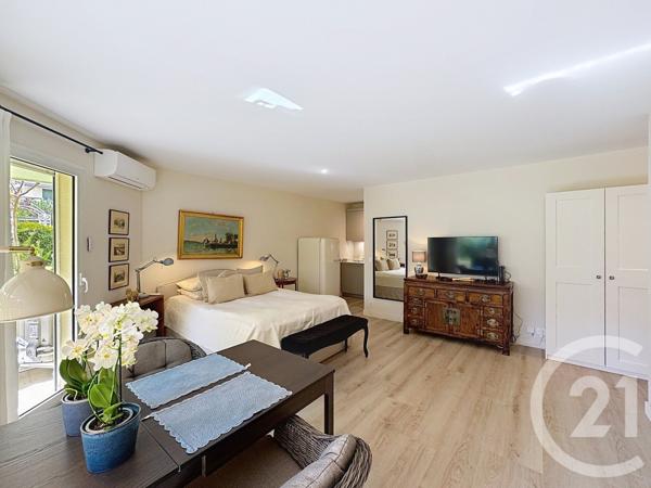 Appartement F1 à vendre  1 pièce - 35 m2 CANNES - 06
