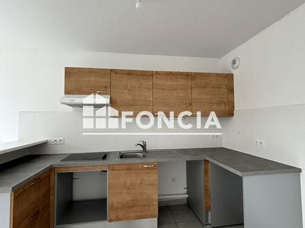 Location Appartement 2 pièces 53.12 m² - 2 RUE ANGELA DAVIS Goussainville 95190