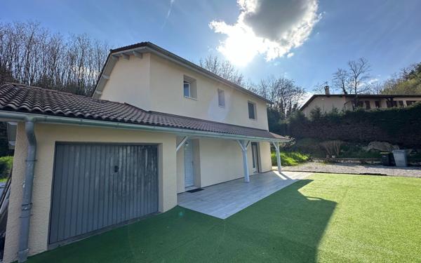 Maison à vendre    5 pièces •  Vienne