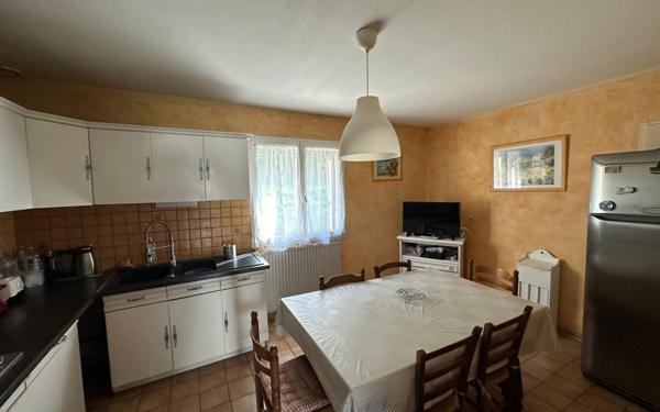 Maison à vendre    5 pièces •  Vienne