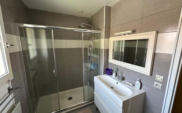 Maison à vendre    5 pièces •  Vienne