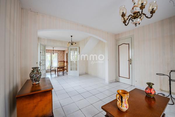 Maison familiale avec jardin et garage