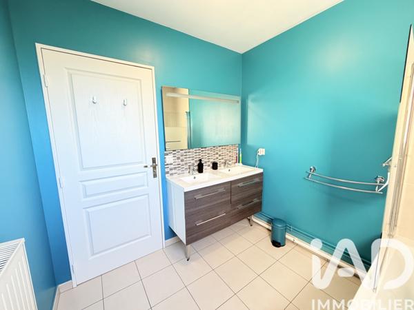 Maison à vendre 7 pièces 130 m² Brie-Comte-Robert