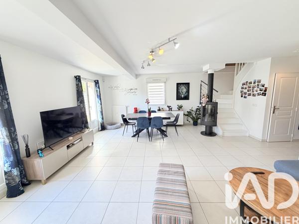 Maison à vendre 7 pièces 130 m² Brie-Comte-Robert