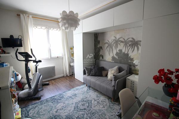 15 minutes à pied de la gare de Sannois - Confort de plain-pied ! €497 000 ** - Référence 25-3865