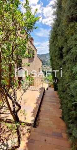 Entre ciel et pins, un art de vivre perché