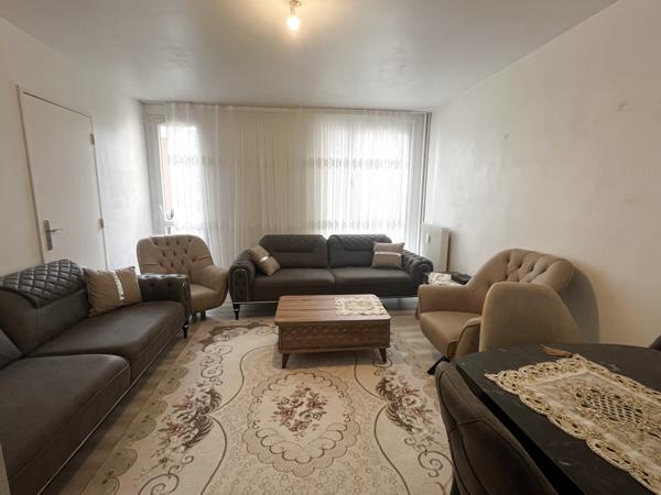 Corbeil-Essonnes (91100) Appartement T3 à vendre – Secteur recherché de Corbeil-Essonnes