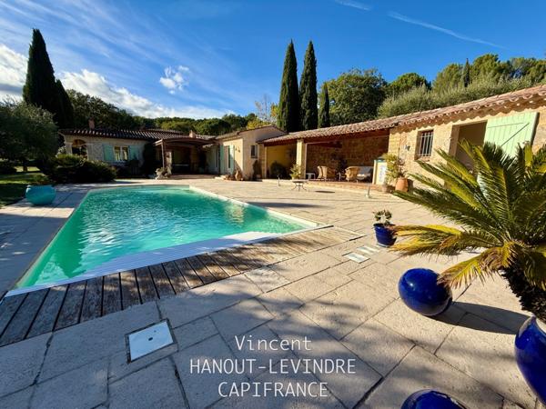 Maison à vendre 11 pièces SALERNES (83)