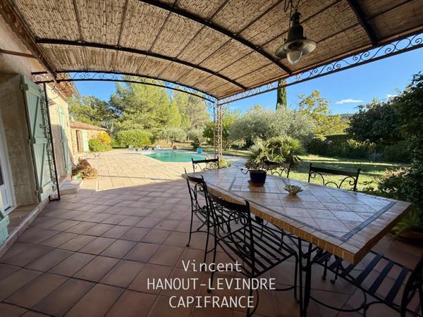 Maison à vendre 11 pièces SALERNES (83)