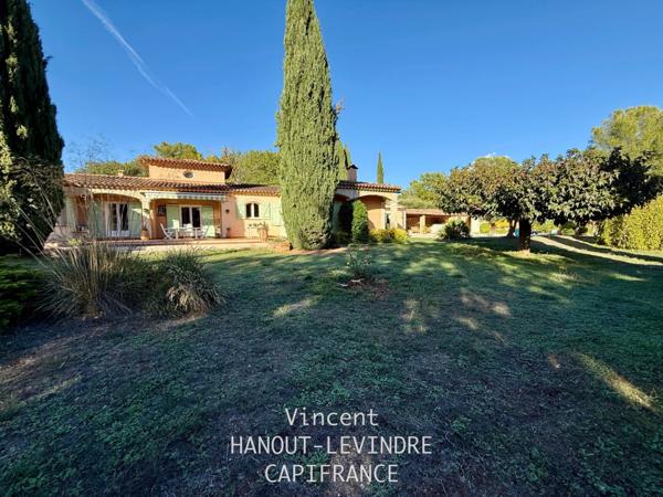 Maison à vendre 11 pièces SALERNES (83)