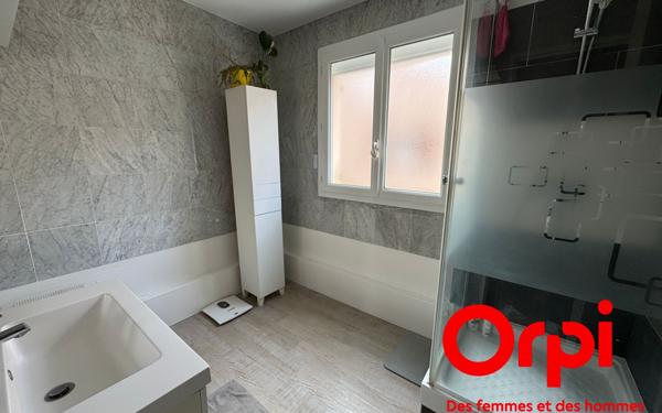 Maison à vendre    6 pièces • 114,68 m2 Montigny-le-Bretonneux