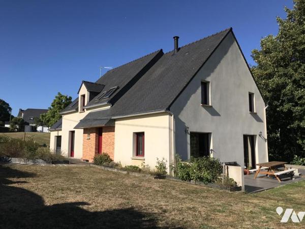 A VENDRE BAUD Vaste maison de 6 chambres ref 36N