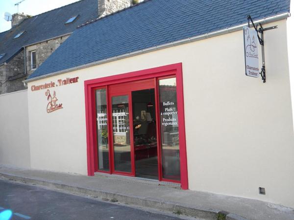 À vendre – Murs commerciaux au cœur de Roscoff