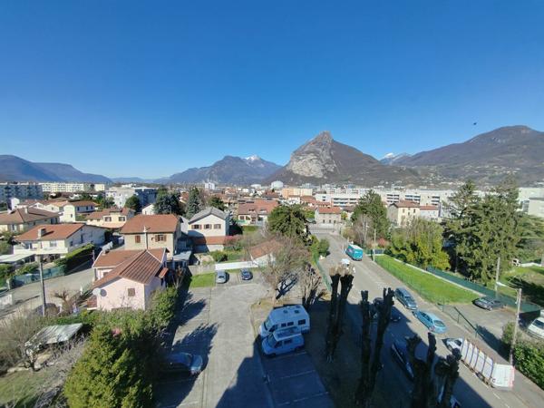 Appartement à vendre    4 pièces • 105 m2 Fontaine