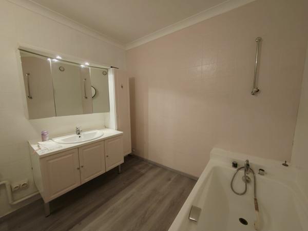 Appartement à vendre    4 pièces • 105 m2 Fontaine