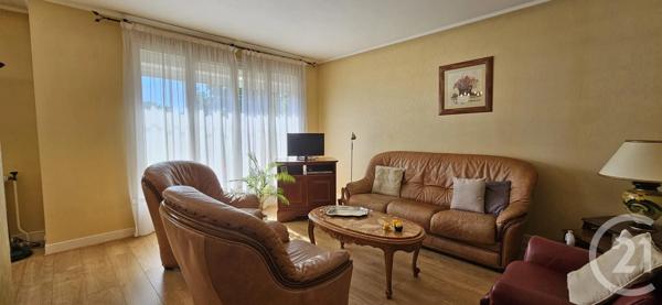 Maison à vendre  5 pièces - 127 m 2   MONTLUCON  - 03