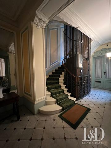 Appartement Haussmannien – 165 m² – Premier Étage avec Ascenseur – Rue Calme