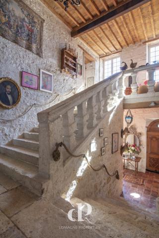 Manoir unique et élégant du 17ème siècle