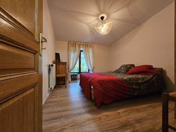 Propriété équestre de 5 hectares, entièrement clos, maison de plain pied 210m² annexe 130m²
