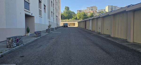Appartement T4 avec garage, rue des silos à Gap