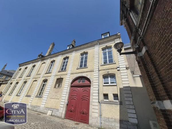 Appartement à louer 3 pièces 89.16m² Saint-Omer (62500)