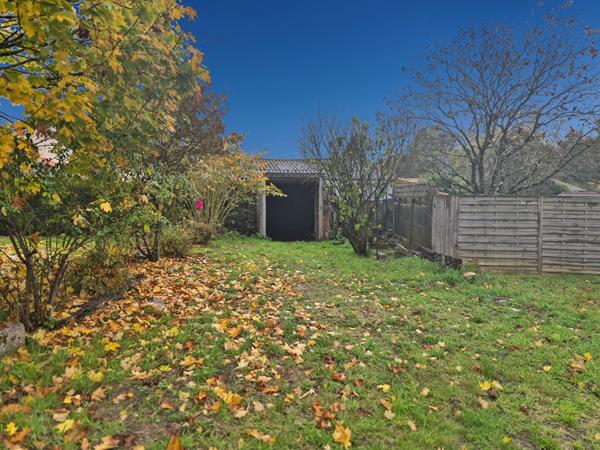 Ensemble de 2 dépendances en pierres