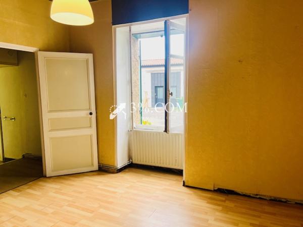 Maison 3 pièce(s) 2 chambre(s) 90 m²