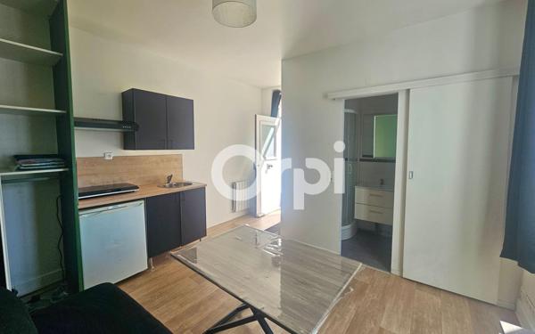 Appartement à louer    1 pièce •  Saint-Mammès