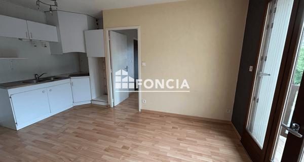 Location Appartement 2 pièces 29.01 m² - Le Monastère 12000