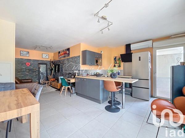 Appartement 2 pièces de 46 m² à Marseille (13010)