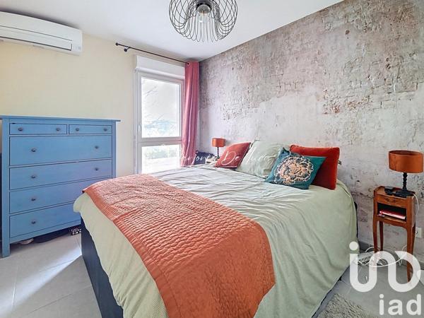 Appartement 2 pièces de 46 m² à Marseille (13010)