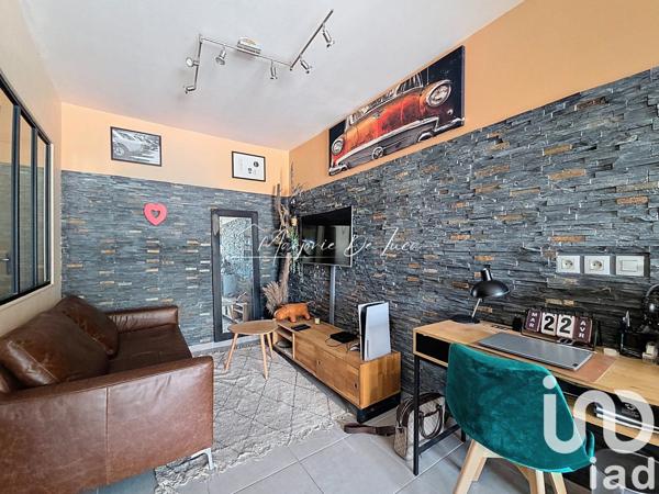 Appartement 2 pièces de 46 m² à Marseille (13010)