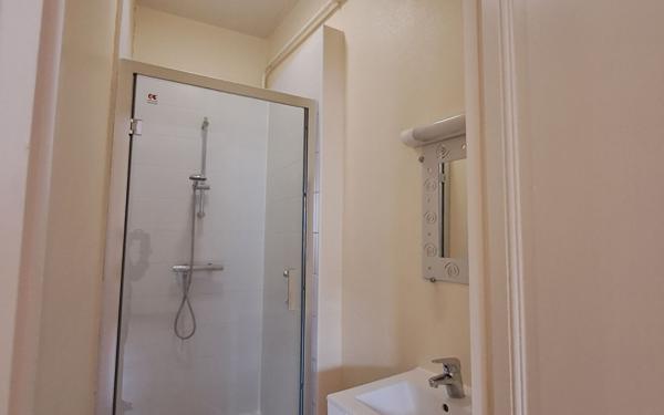 Appartement à louer    4 pièces •  Fontainebleau