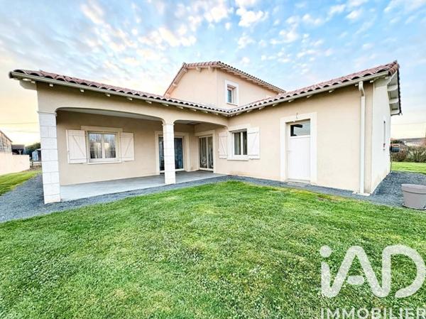 Maison à vendre 5 pièces 159 m² Melle