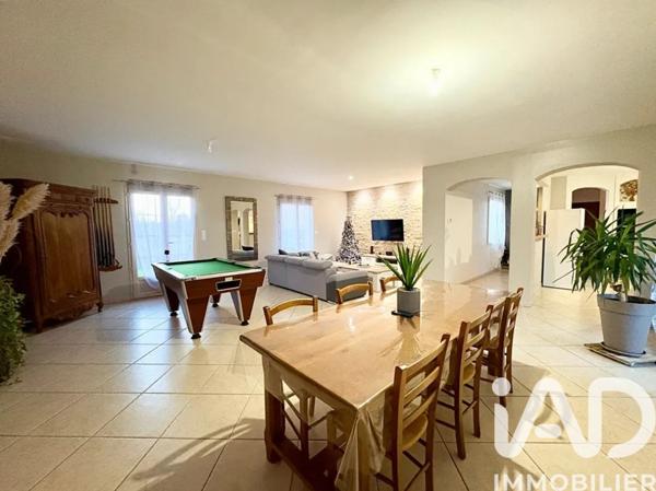 Maison à vendre 5 pièces 159 m² Melle