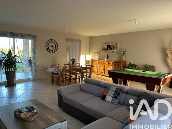Maison à vendre 5 pièces 159 m² Melle