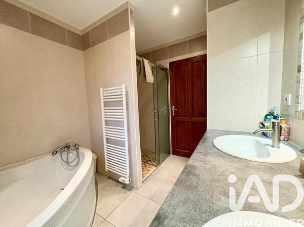 Maison à vendre 5 pièces 159 m² Melle