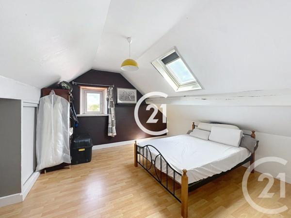 Maison à vendre  11 pièces - 295 m 2   JAVREZAC  - 16