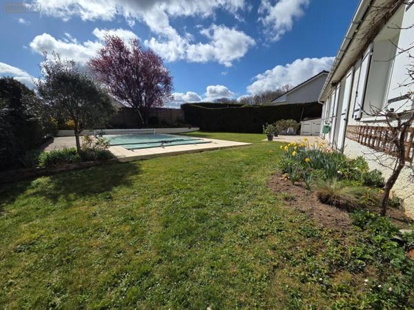 Maison de ville à vendre à Le Palais-sur-Vienne en Haute-Vienne (87410), ref : 87006/1285